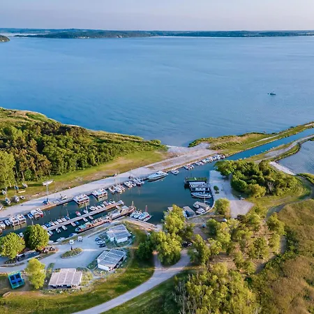 Waterfront Apartmán Sagard